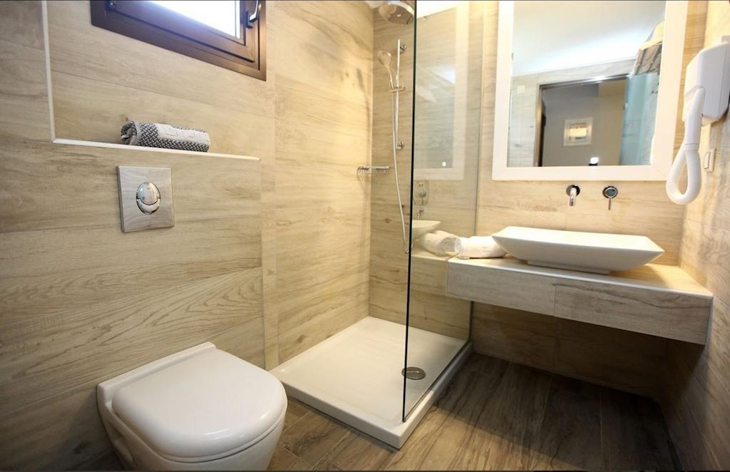 Апартаменти Mary'S Luxury Хрисі-Амудья Номер фото